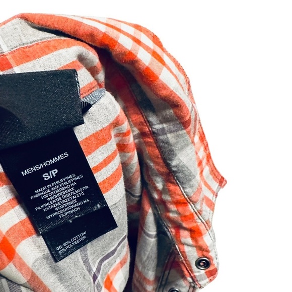 The North Face Men’s Plaid Long Sleeve Shirt Snap front outdoors hiking Sz Small - Picture 3 of 8